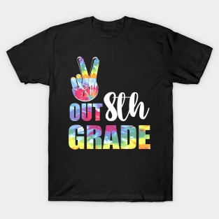 Peace out 8th grade end of school l. Last day of school. Summer break T-Shirt